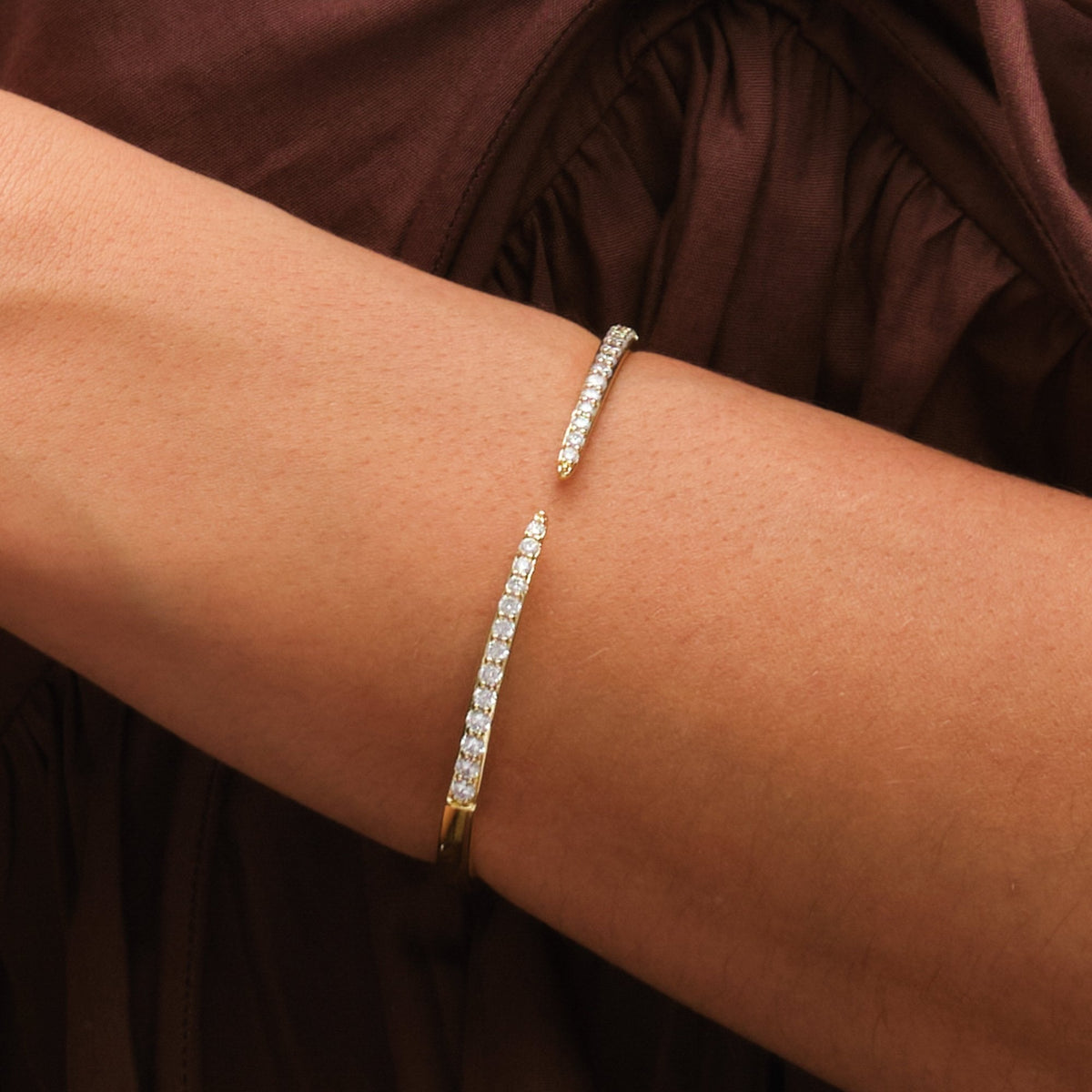 Inicio 14ct Gold Plated and Crystal Open Bangle - Gift Pouch