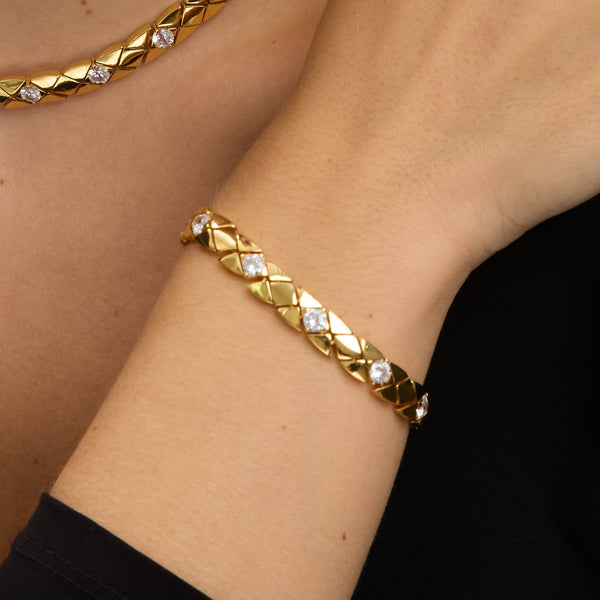 Jon Richard 18ct Gold Plated and Crystal Flat Chain Bracelet