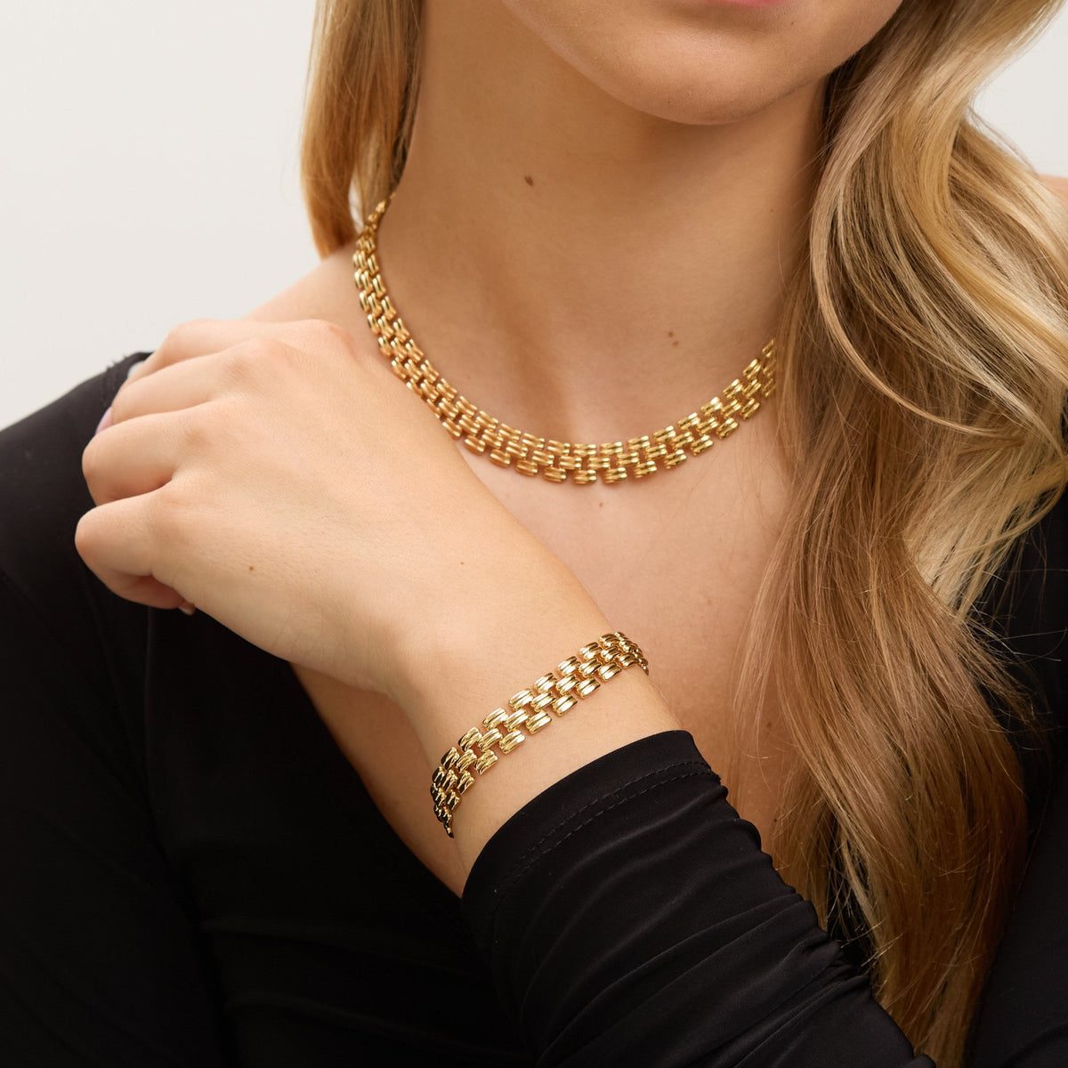 Jon Richard 18ct Gold Plated Gate Chain Bracelet