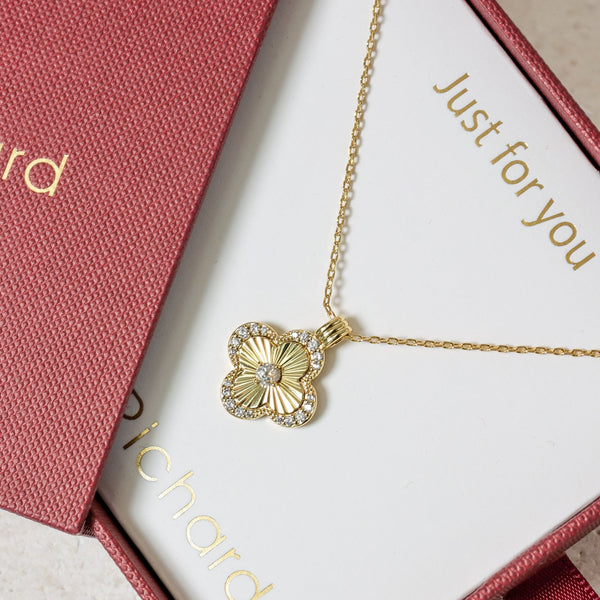 Jon Richard 18ct Gold Plated Clover Pendant - Gift Box