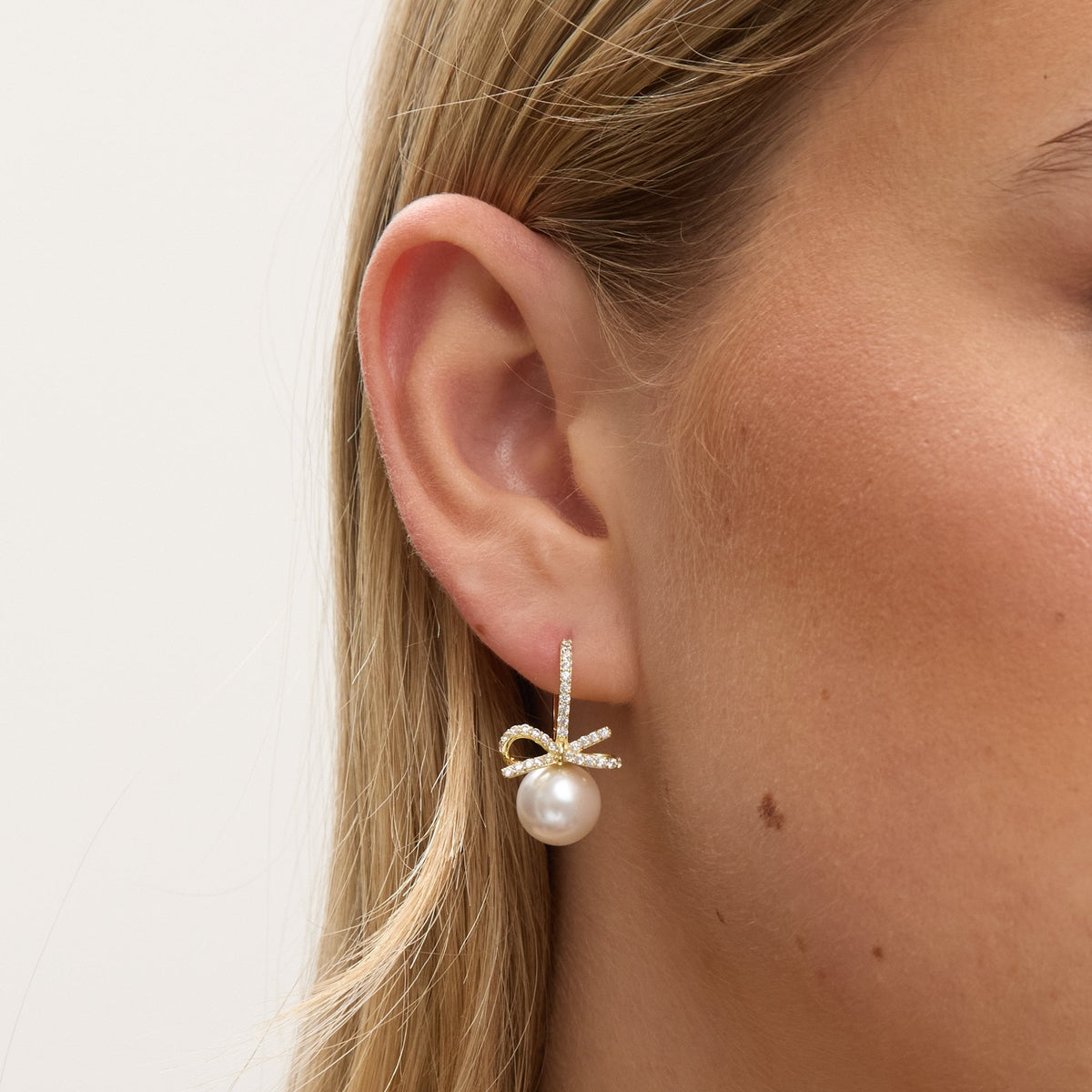 Jon Richard Gold Plated Crystal Bow and Pearl Hoops