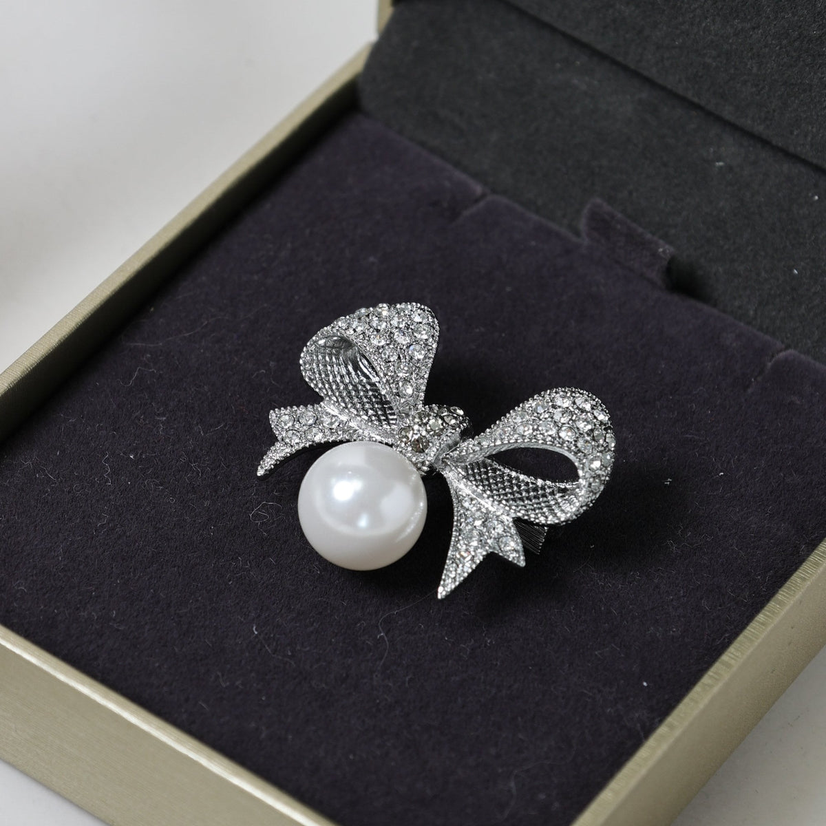 Jon Richard Silver Plated and Pearl and Crystal Bow Brooch - Gift Box
