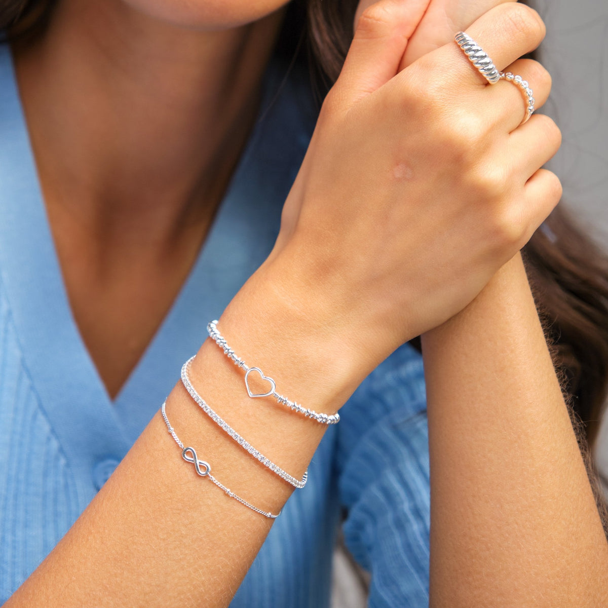 Simply Silver Sterling Silver 925 Polished Infinity Station Chain Bracelet