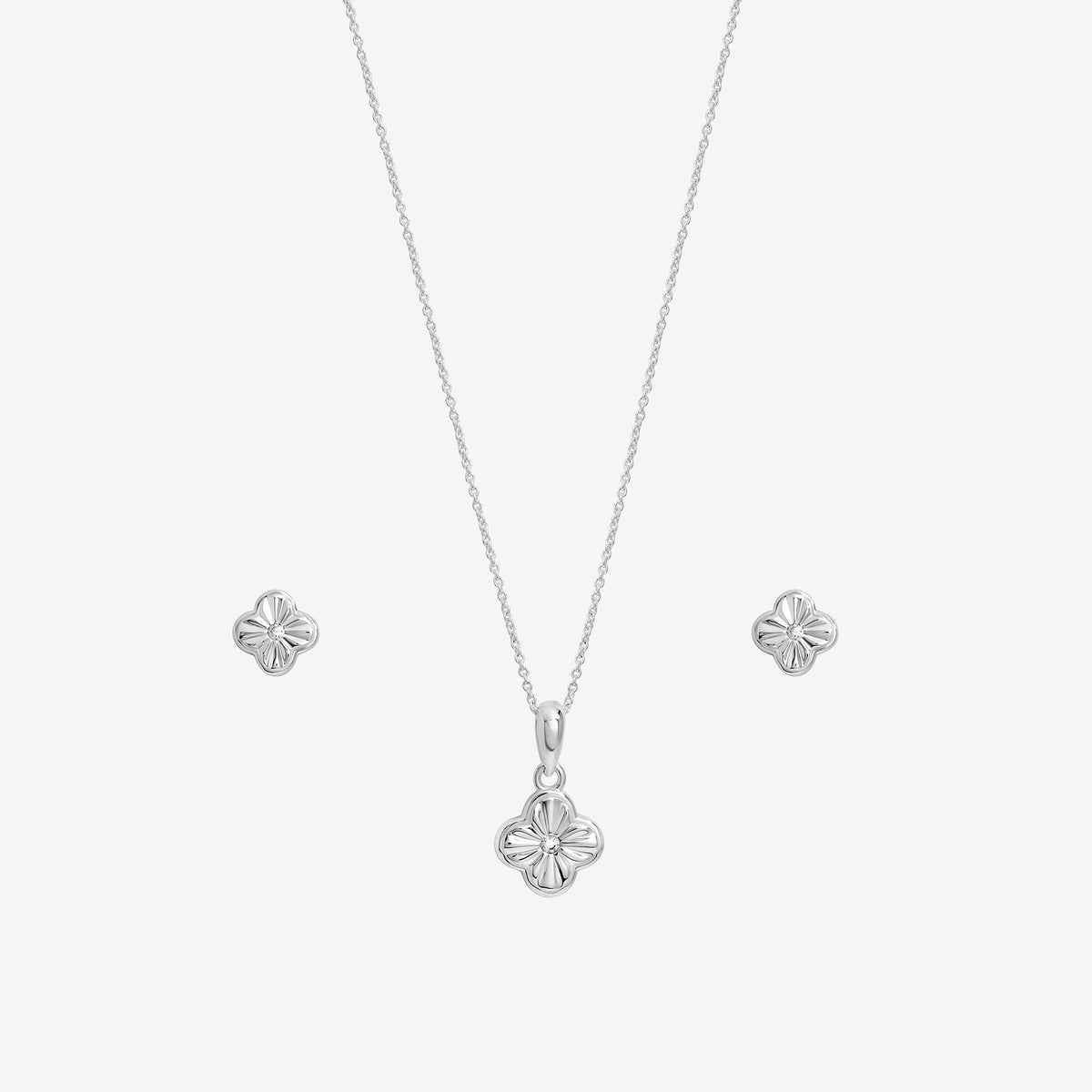Simply Silver Sterling Silver 925 Polished Diamond Cut Clover Set - Gift Box