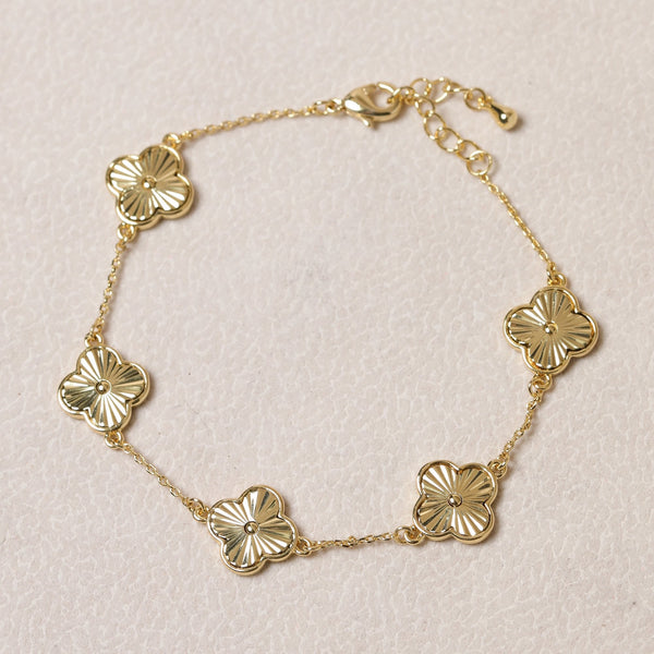 Jon Richard 14ct Gold Plated Diamond Cut Clover Bracelet