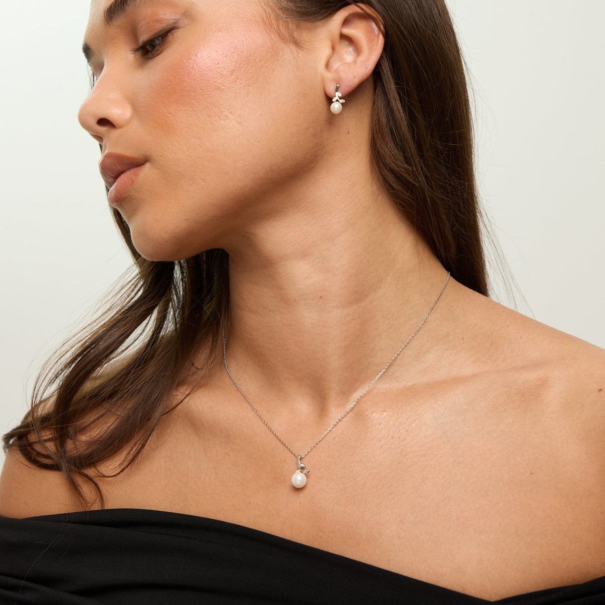Jon Richard Rhodium Plated Crystal Leaf and Pearl Drop Set - Gift Box