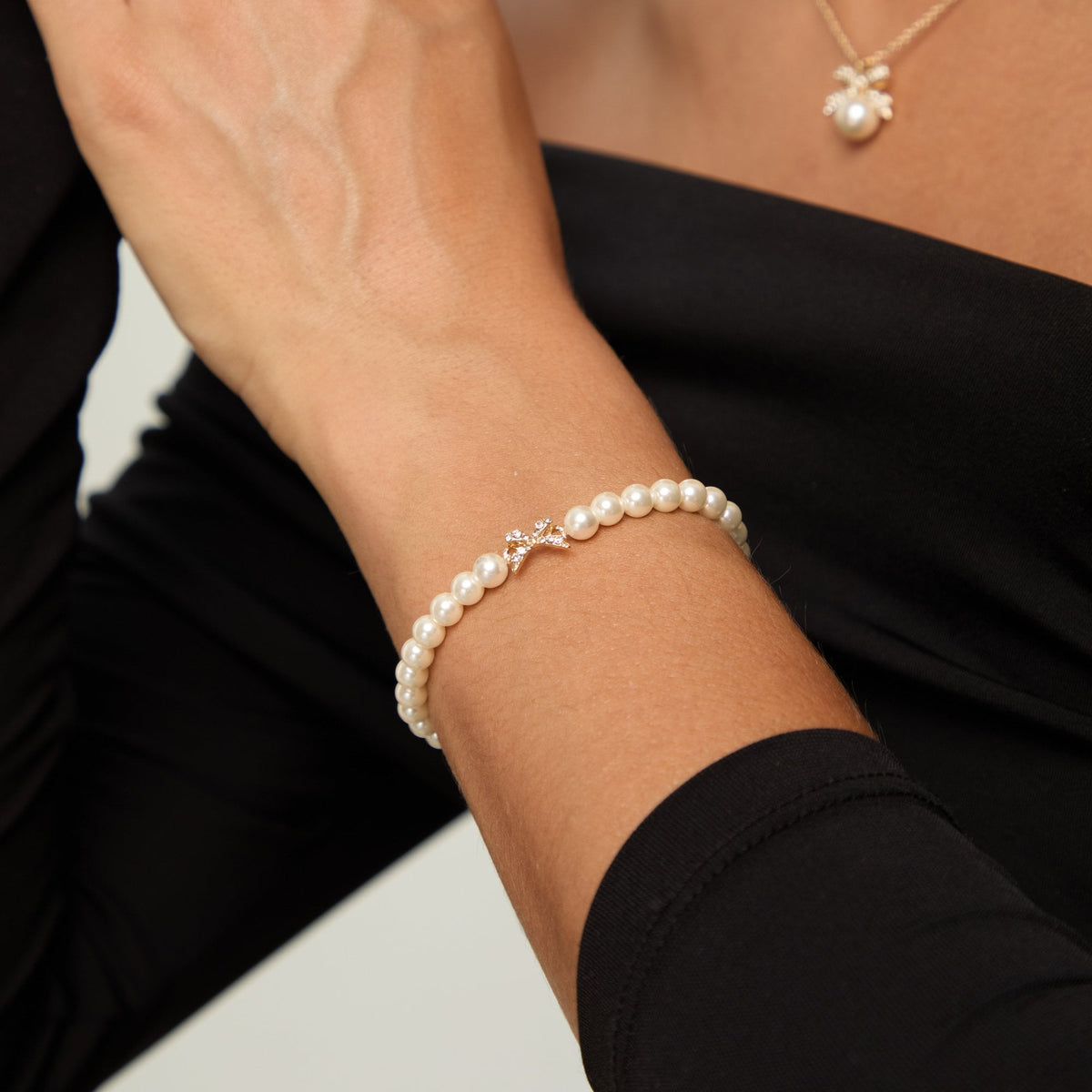 Jon Richard Gold Plated Pearl and Crystal Bow Trio Set - Gift Box