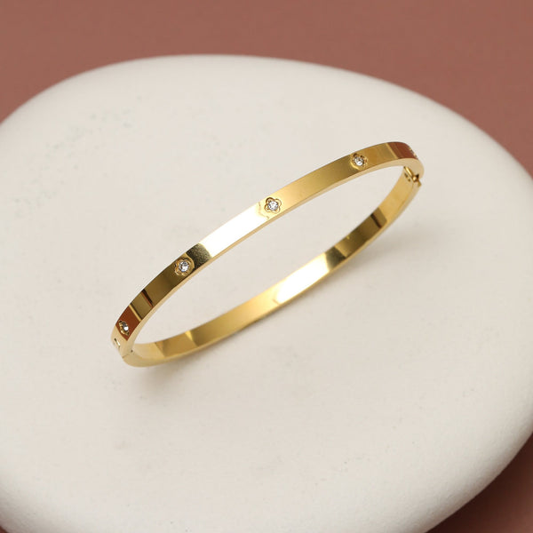 Jon Richard Gold Plated Waterproof Clover Bangle
