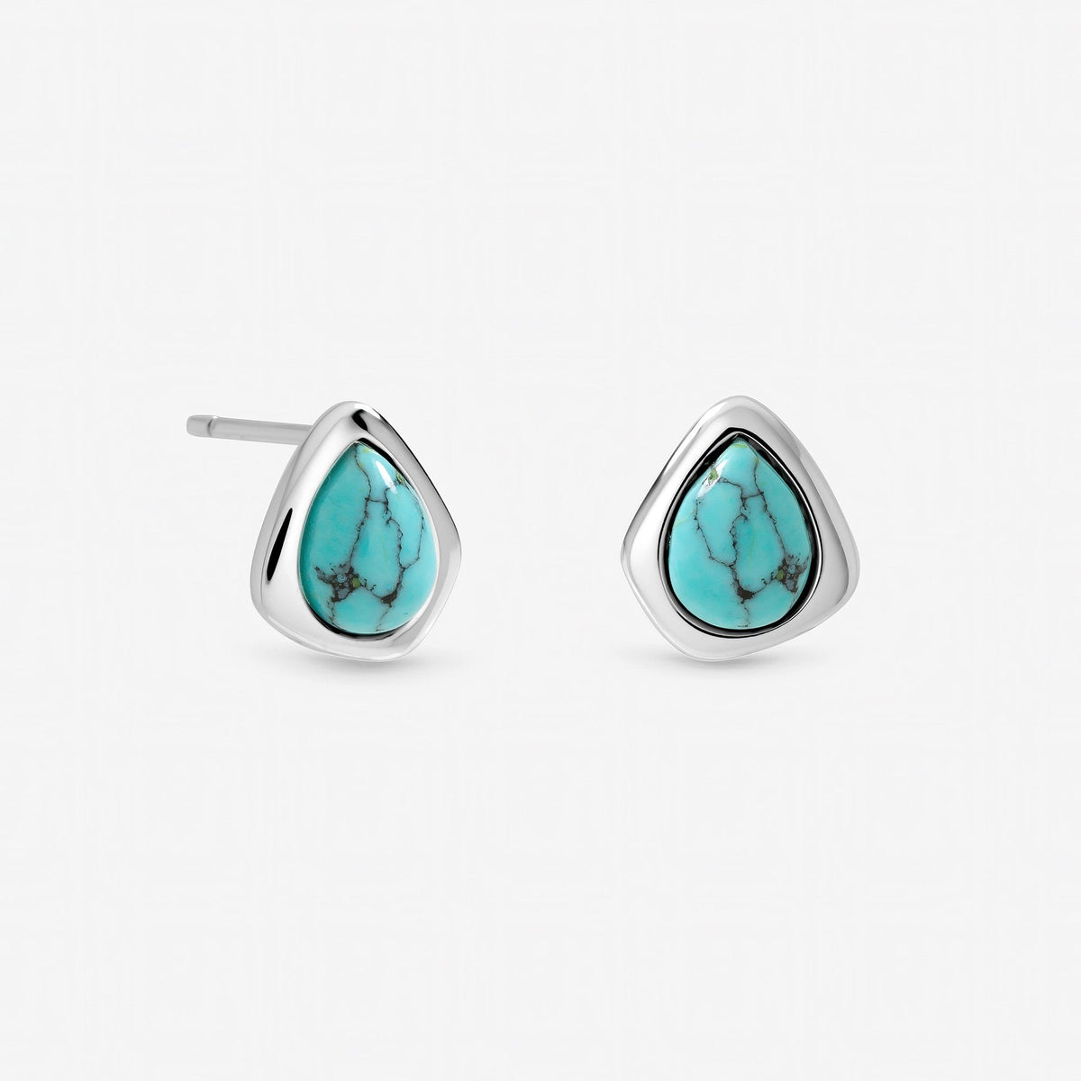 Inicio Sterling Silver Turquoise Polished Stud Earrings