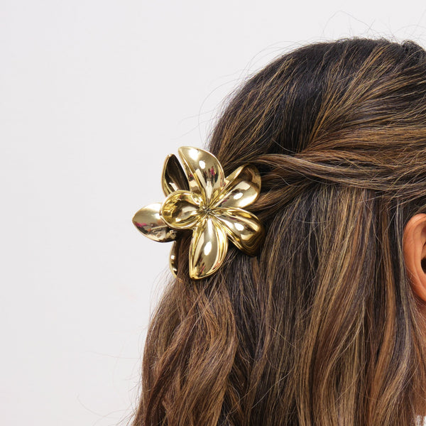 Mood Gold Floral Claw Clip