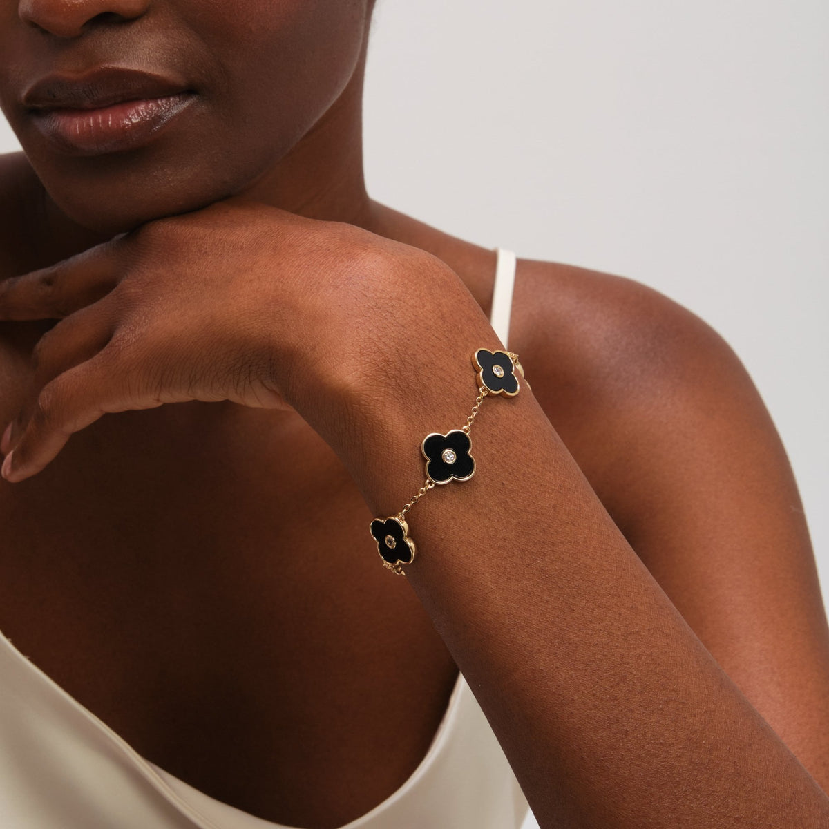 Jon Richard Gold Plated and Jet Polished Clover Bracelet