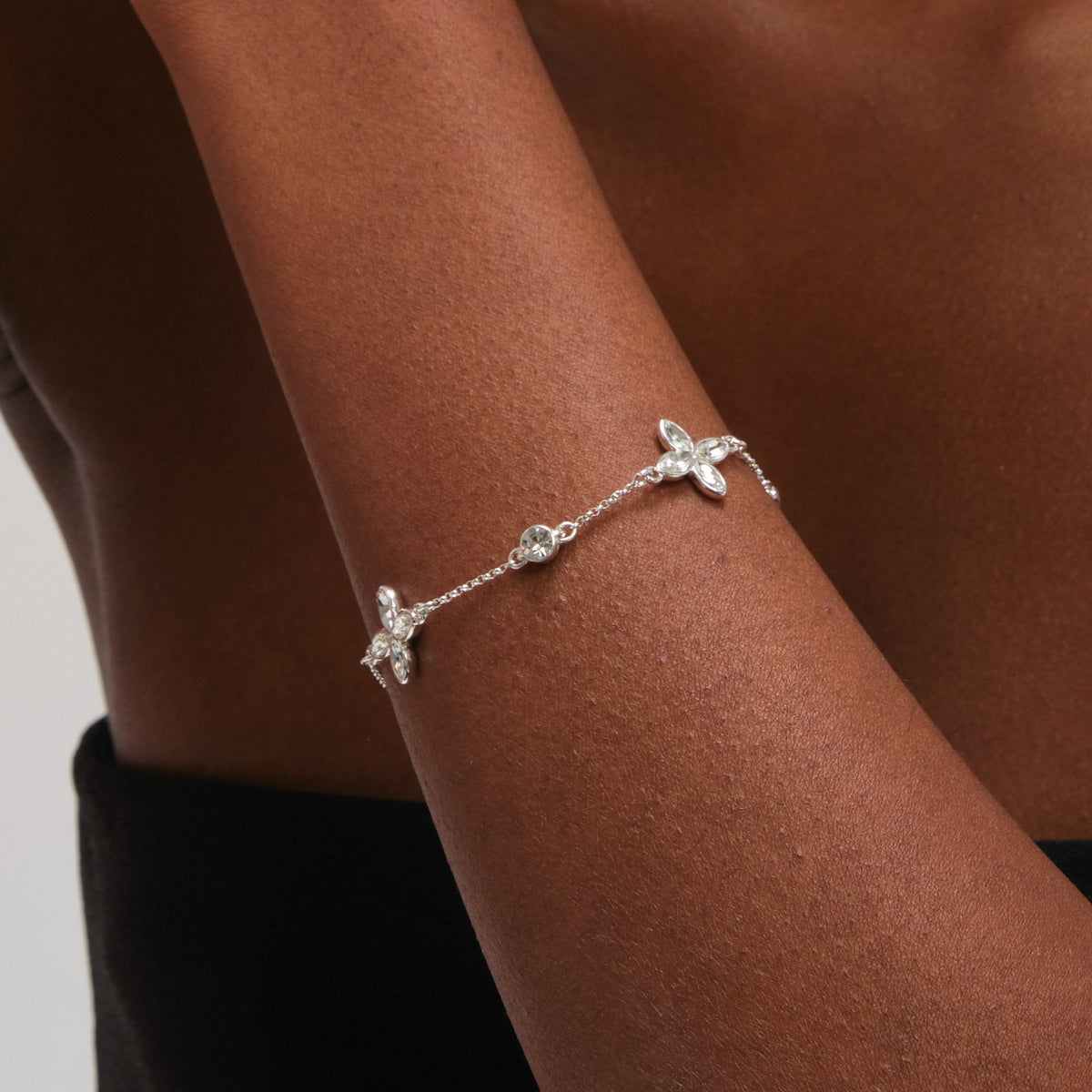 Jon Richard Silver Plated and Crystal Clover Bracelet