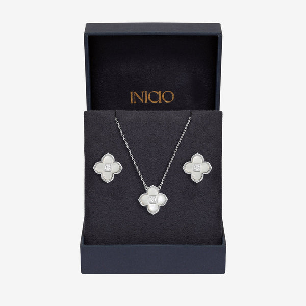 Inicio Sterling Silver Mother of Pearl Clover Set - Gift Box