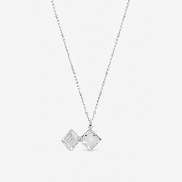 Inicio Sterling Silver Satin Clover Locket - Gift Pouch