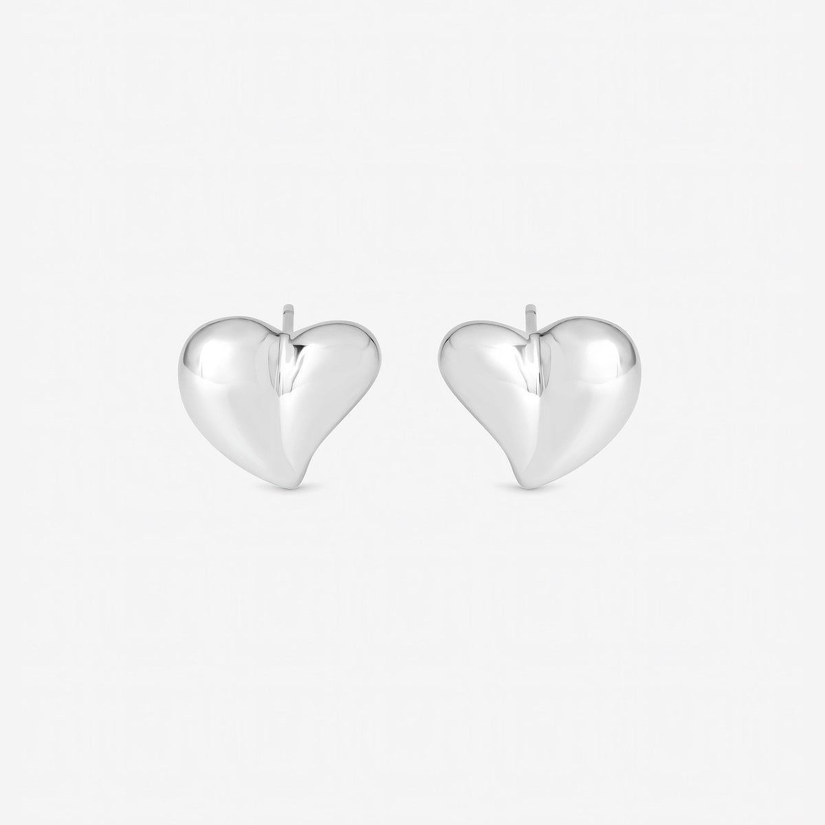 Inicio Sterling Silver Puff Fluid Heart Studs - Gift Pouch