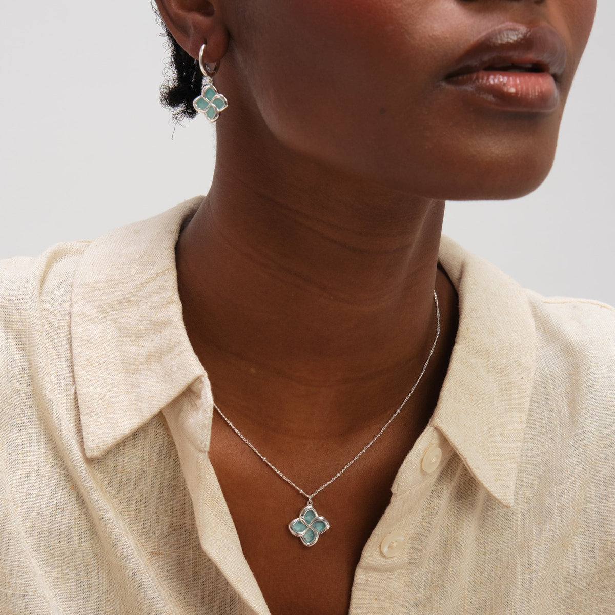 Inicio Sterling Silver Turquoise Clover Pendant - Gift Pouch