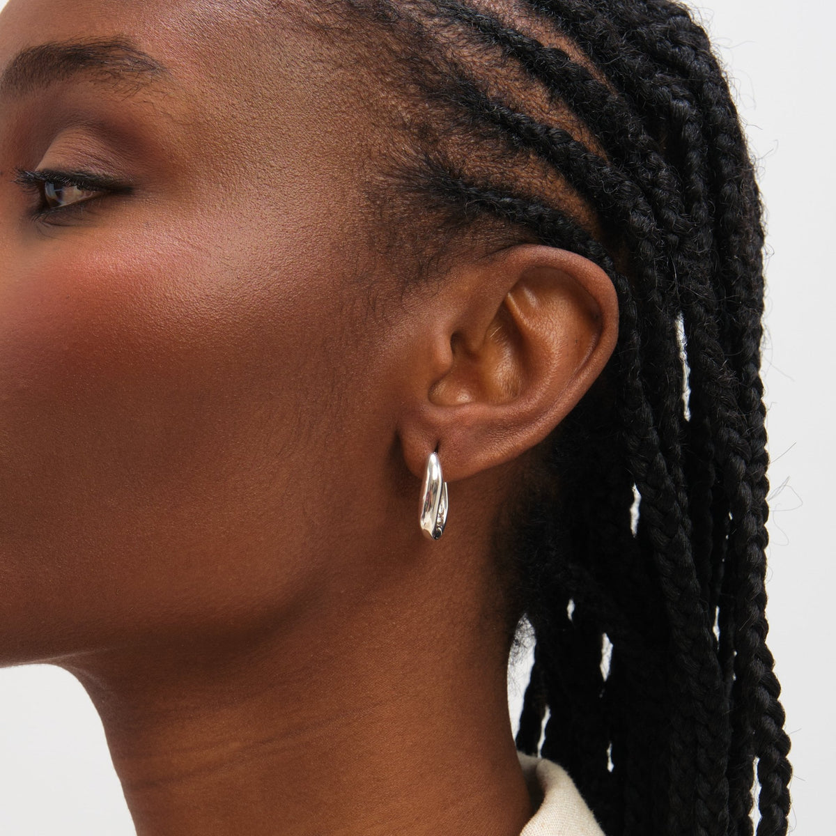 Inicio Sterling Silver Polished Fluid Twist Hoops