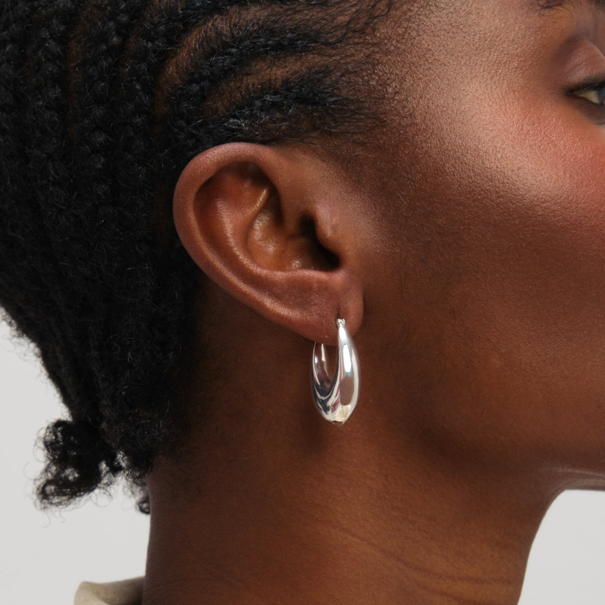 Inicio Sterling Silver Chunky Curved Creole Hoops