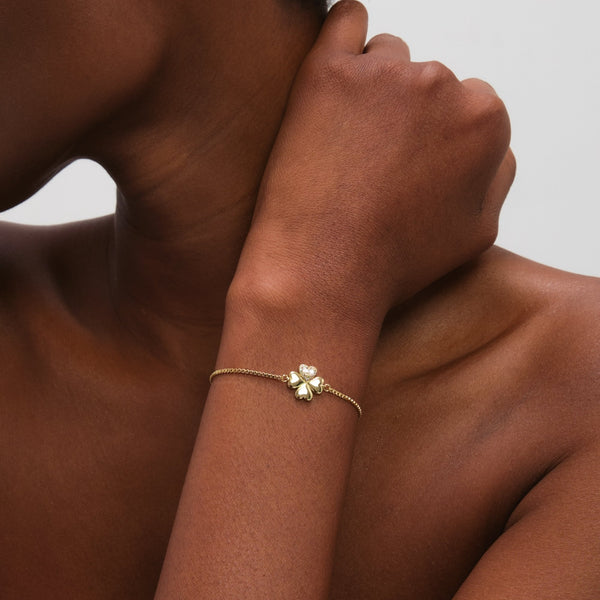 Inicio Gold Plated and Crystal Toggle Bracelet - Gift Pouch