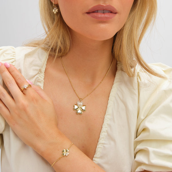 Inicio Gold Plated and Crystal Toggle Bracelet - Gift Pouch