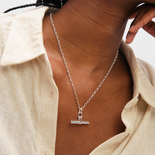 Inicio Sterling Silver Polished T-Bar Pendant - Gift Pouch