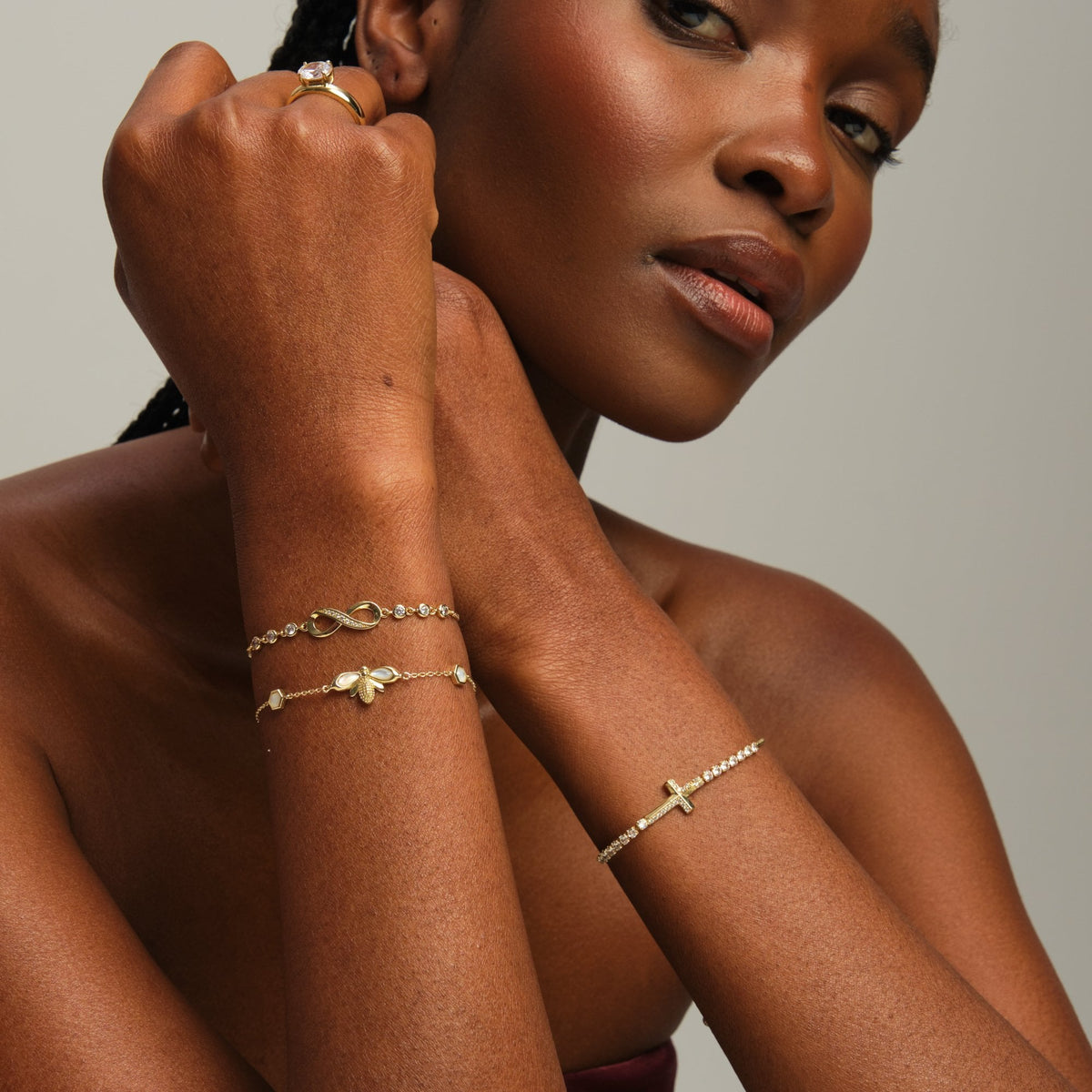 Jon Richard 18K Gold Plated Infinity Toggle Bracelet