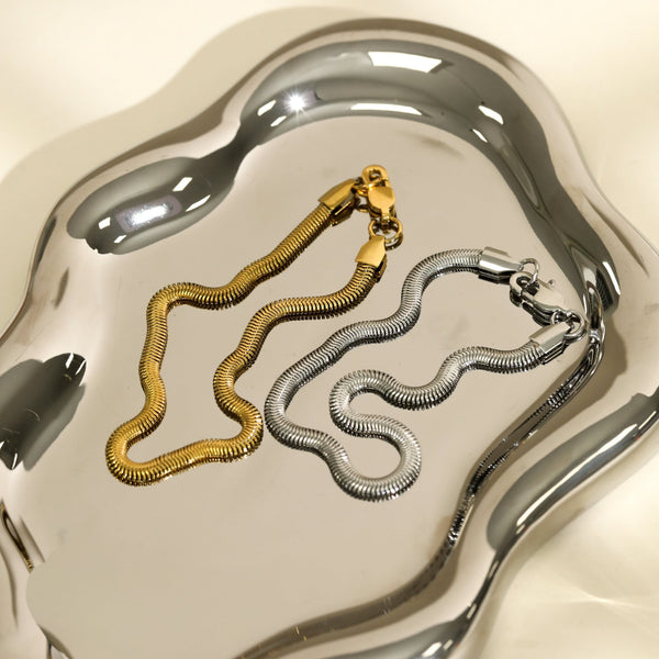 Inicio Men's Gold Plated Waterproof Snake Chain Bracelet - Gift Pouch