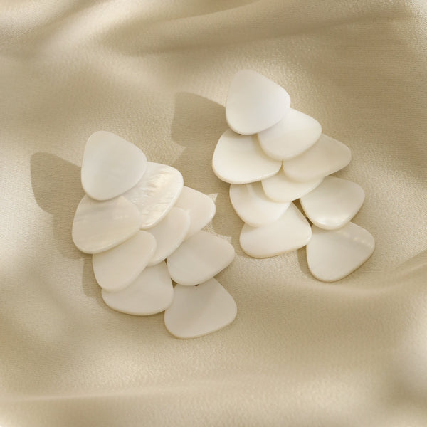 Mood Statement Shell Droplet Earrings