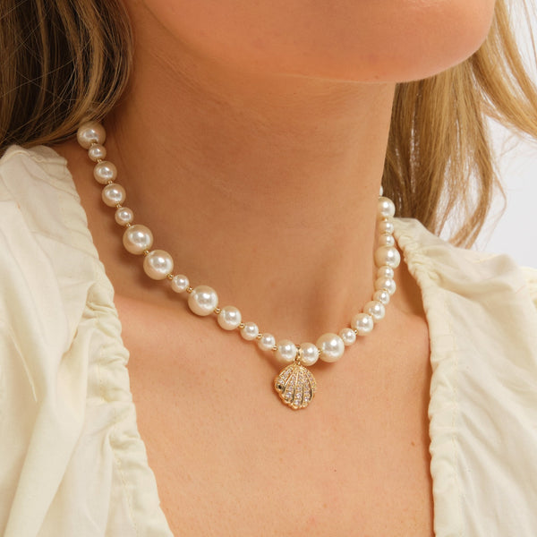 Inicio Gold Plated Pearl and Crystal Shell Necklace - Gift Pouch