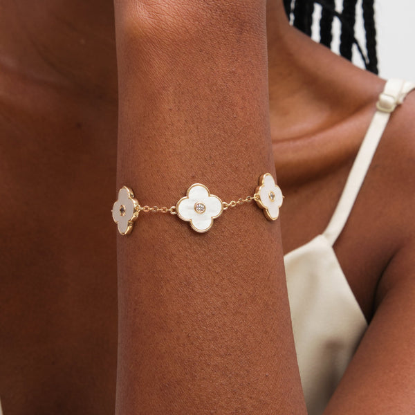 Jon Richard Gold Plated and Mother of Pearl Polished Clover Bracelet