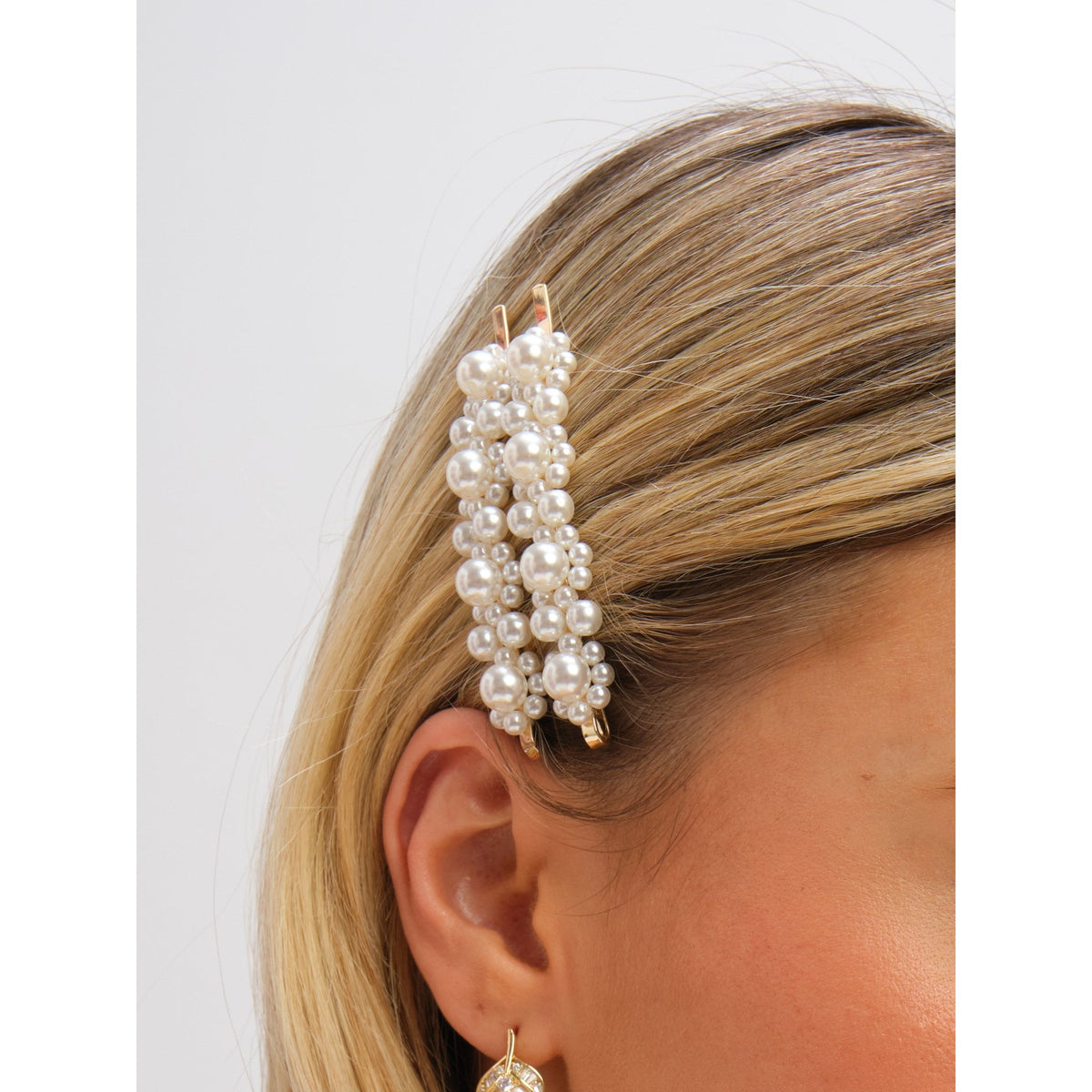 Jon Richard Gold Plated Mixed Pearl Slides - Multipack