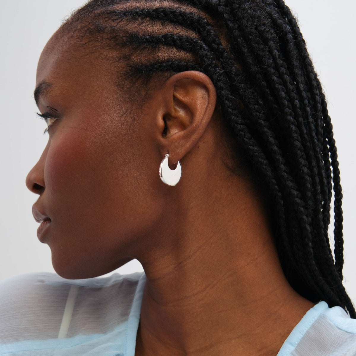 Inicio Sterling Silver Polished Flat Fluid Hoops - Gift Pouch