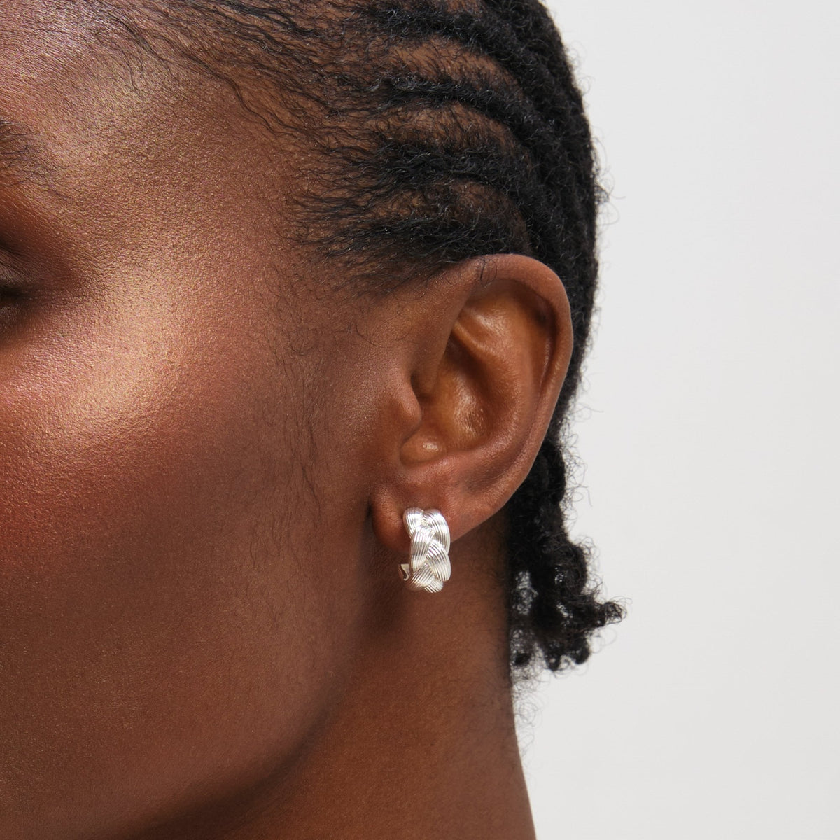 Inicio Sterling Silver Satin Braided Hoops