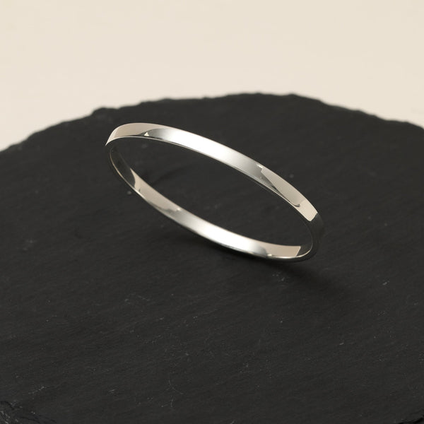 Simply Silver 925 Sterling Silver Simply Silver Sterling Silver Bangle - Gift Pouch