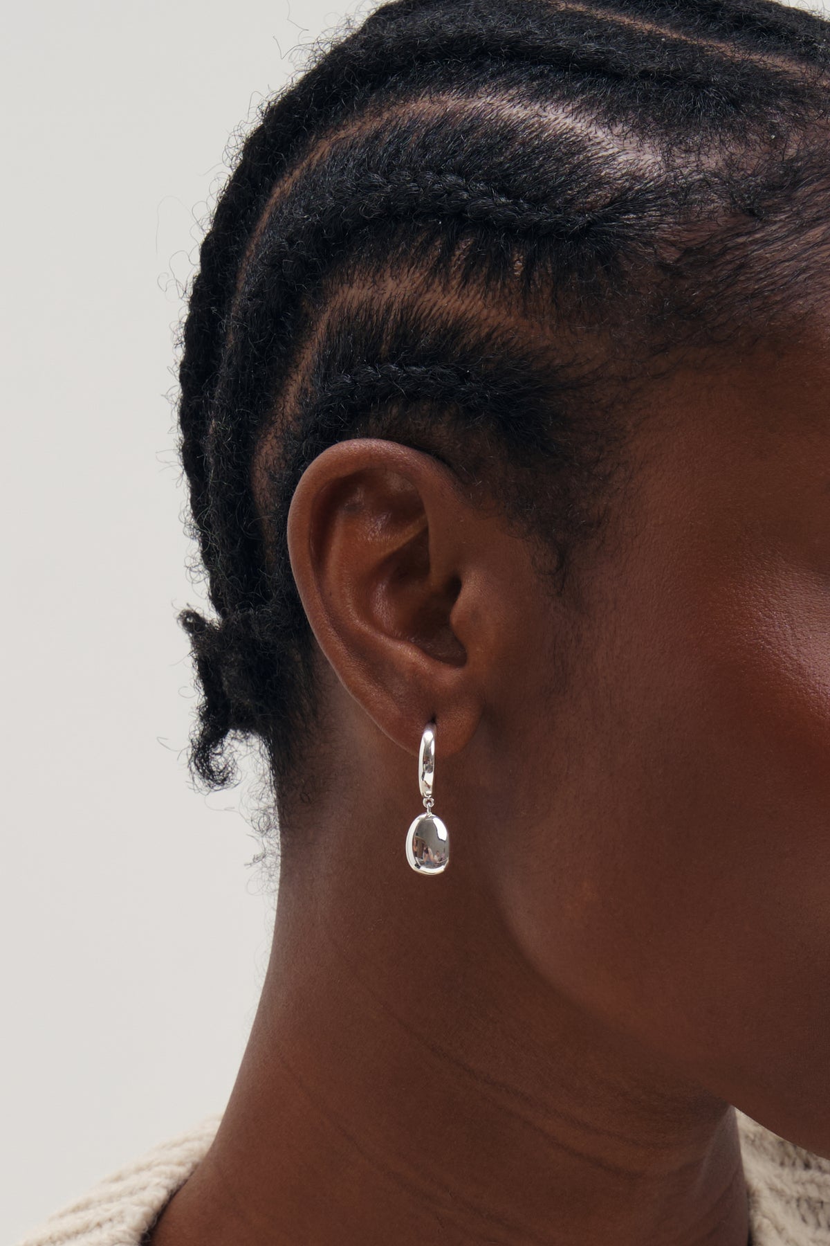 Inicio Pebble Charm Earrings - Gift Pouch