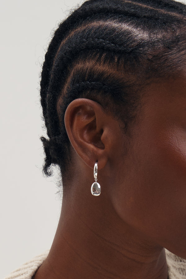 Inicio Pebble Charm Earrings - Gift Pouch