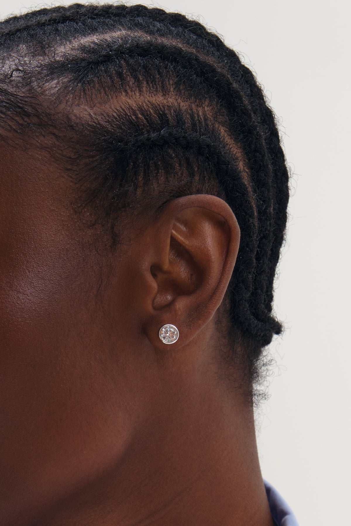 Inicio Silver Round Bezel Studs