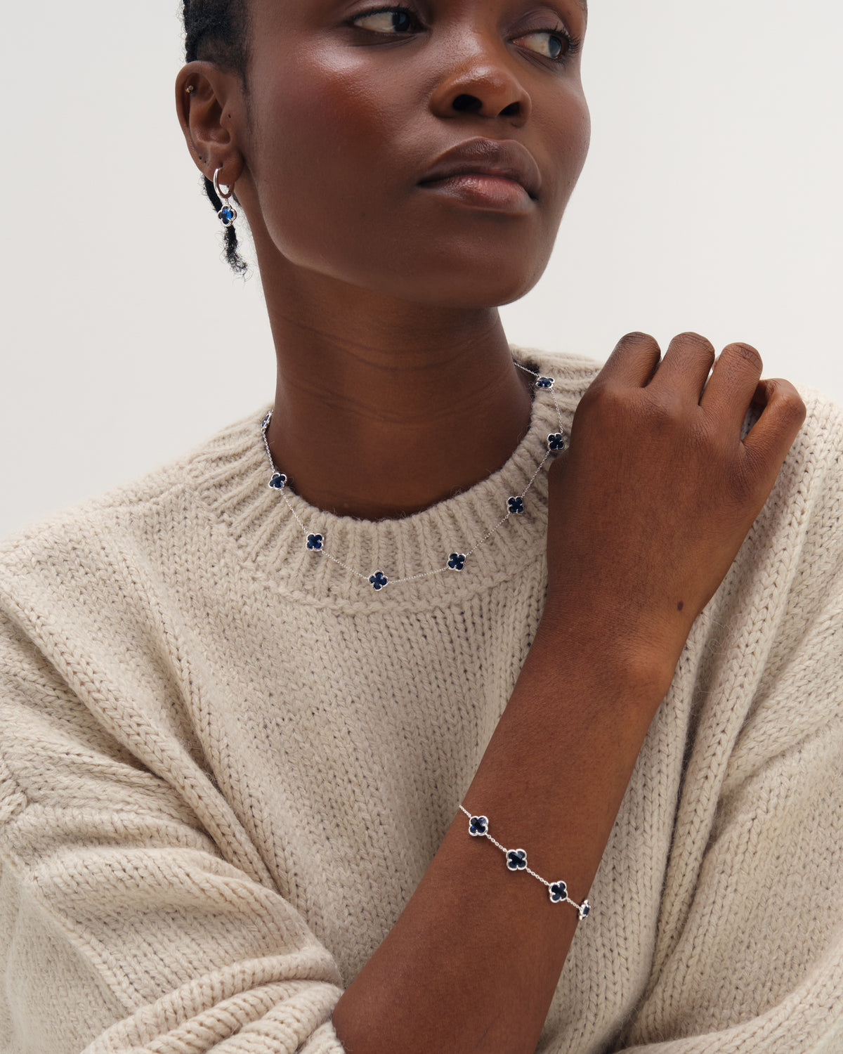 Inicio Silver Sapphire Clover Charm Huggie Hoops