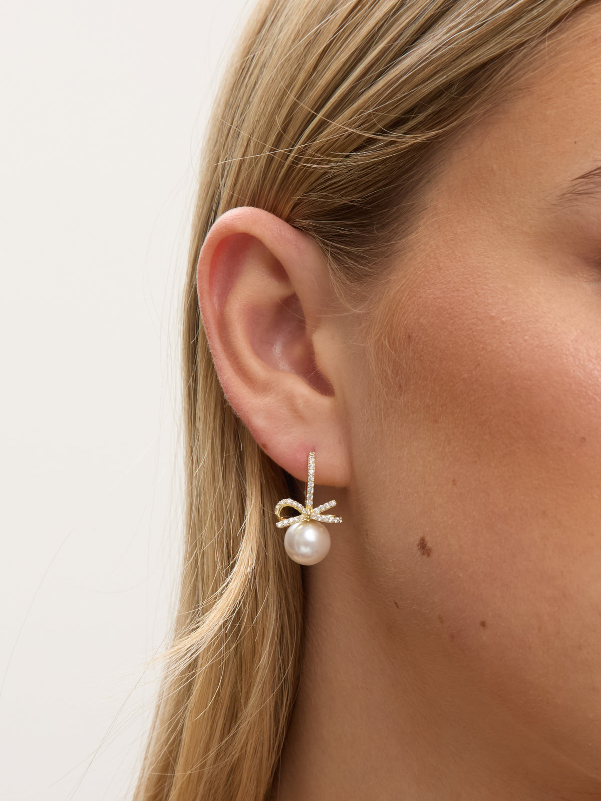 Jon Richard Gold Plated Crystal Bow and Pearl Hoops