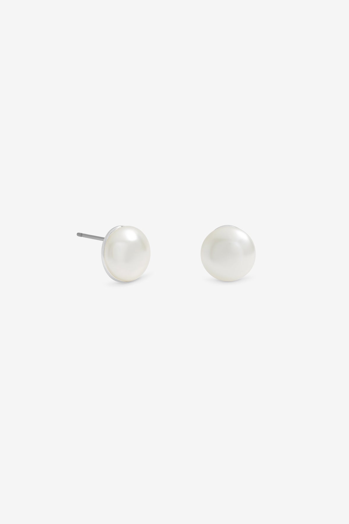 Jon Richard Cream 8mm Small Bouton Pearl Earrings