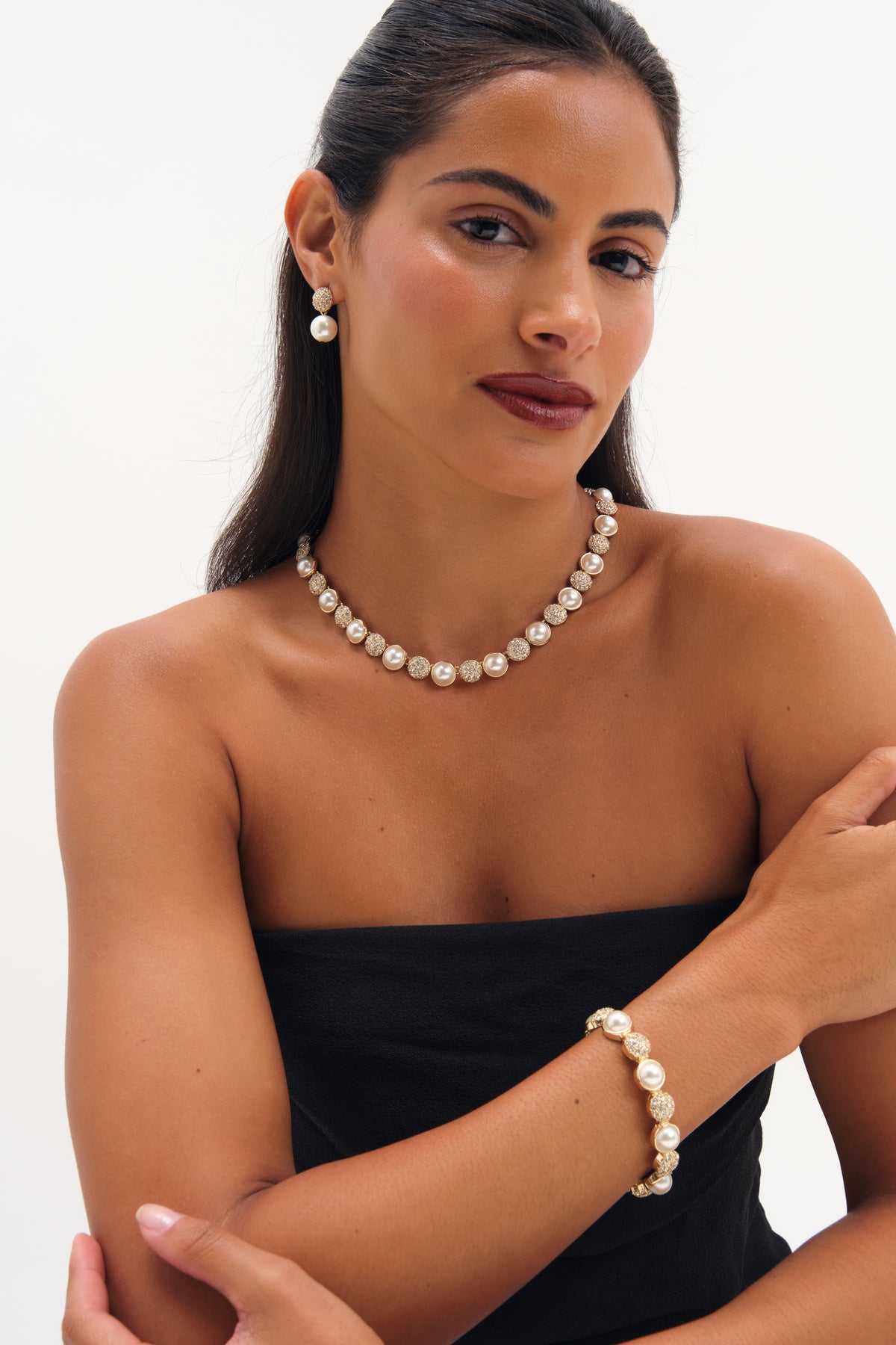 JON RICHARD GOLD PLATE PEARL AND PAVE EARRING