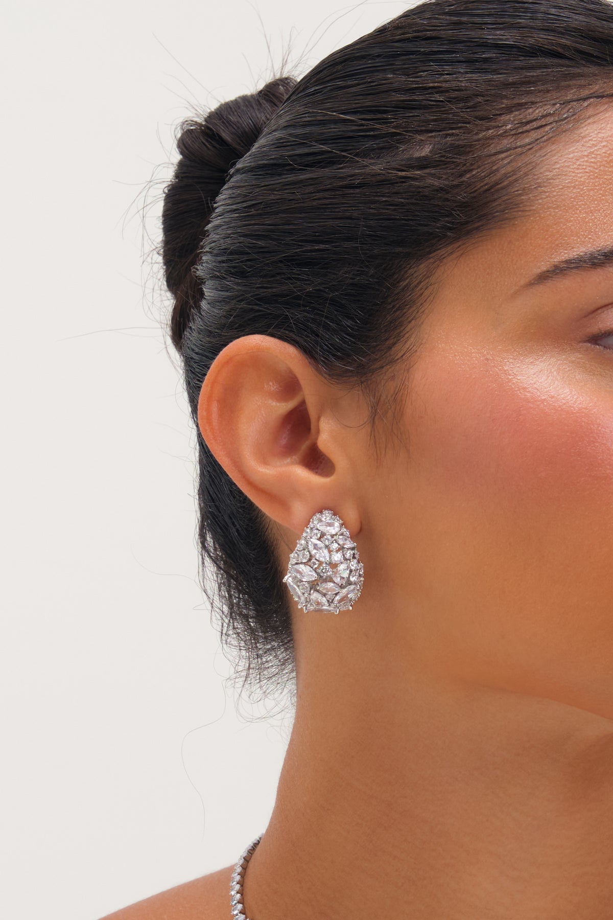 JON RICHARD RHODIUM PLATE CUBIC ZIRCONIA CRYSTAL DOME EARRING