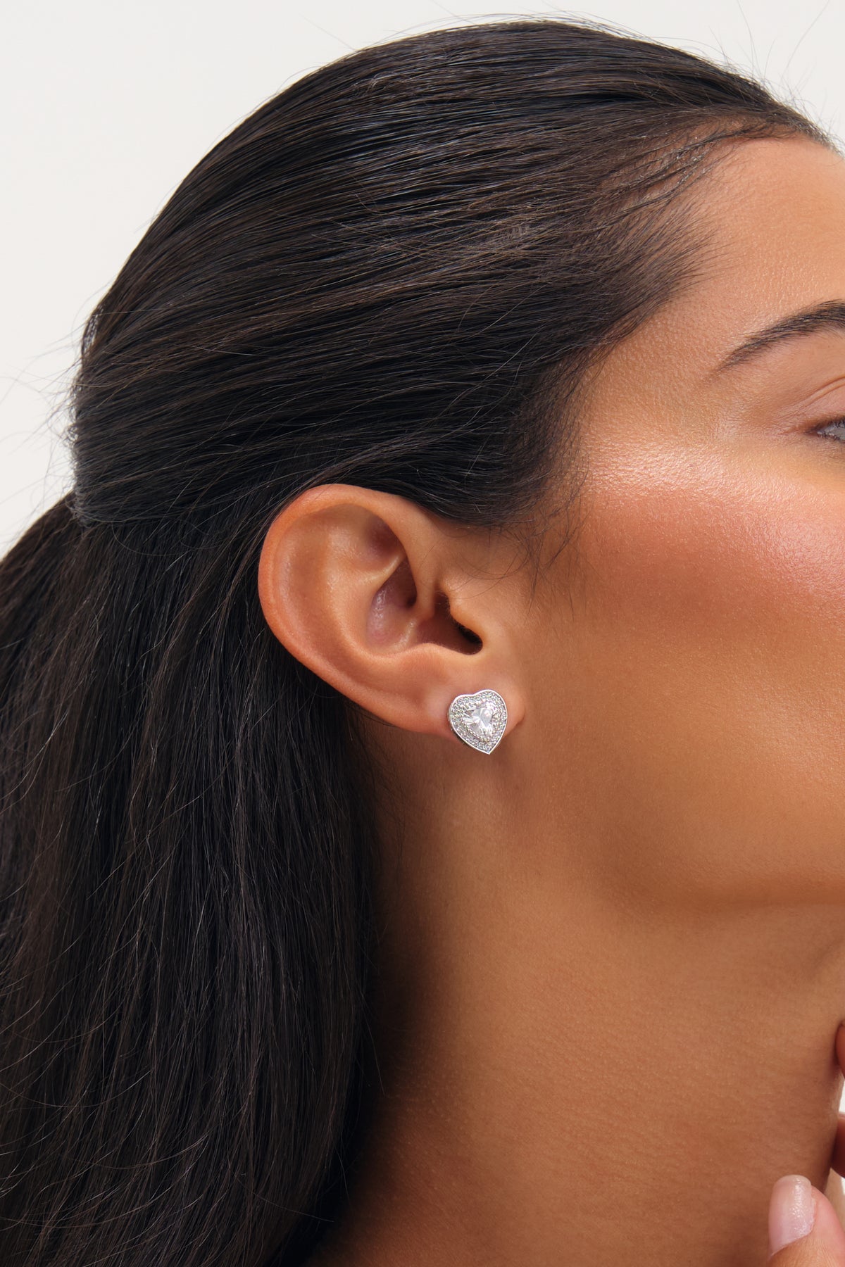 JON RICHARD RHODIUM PLATE AND PAVE HEART HALO STUD EARRING