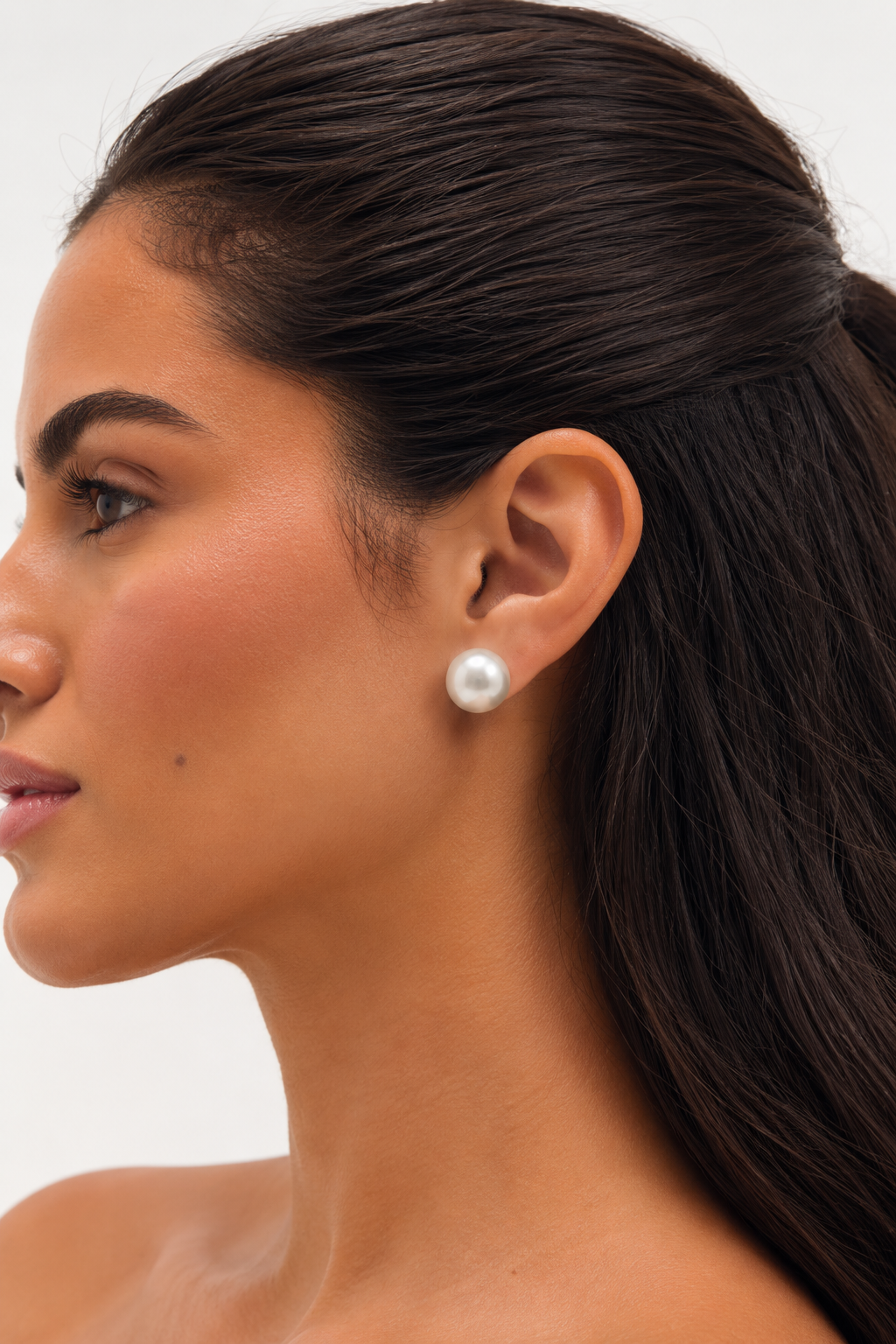 Jon Richard Cream 14mm Large Bouton Pearl Earrings
