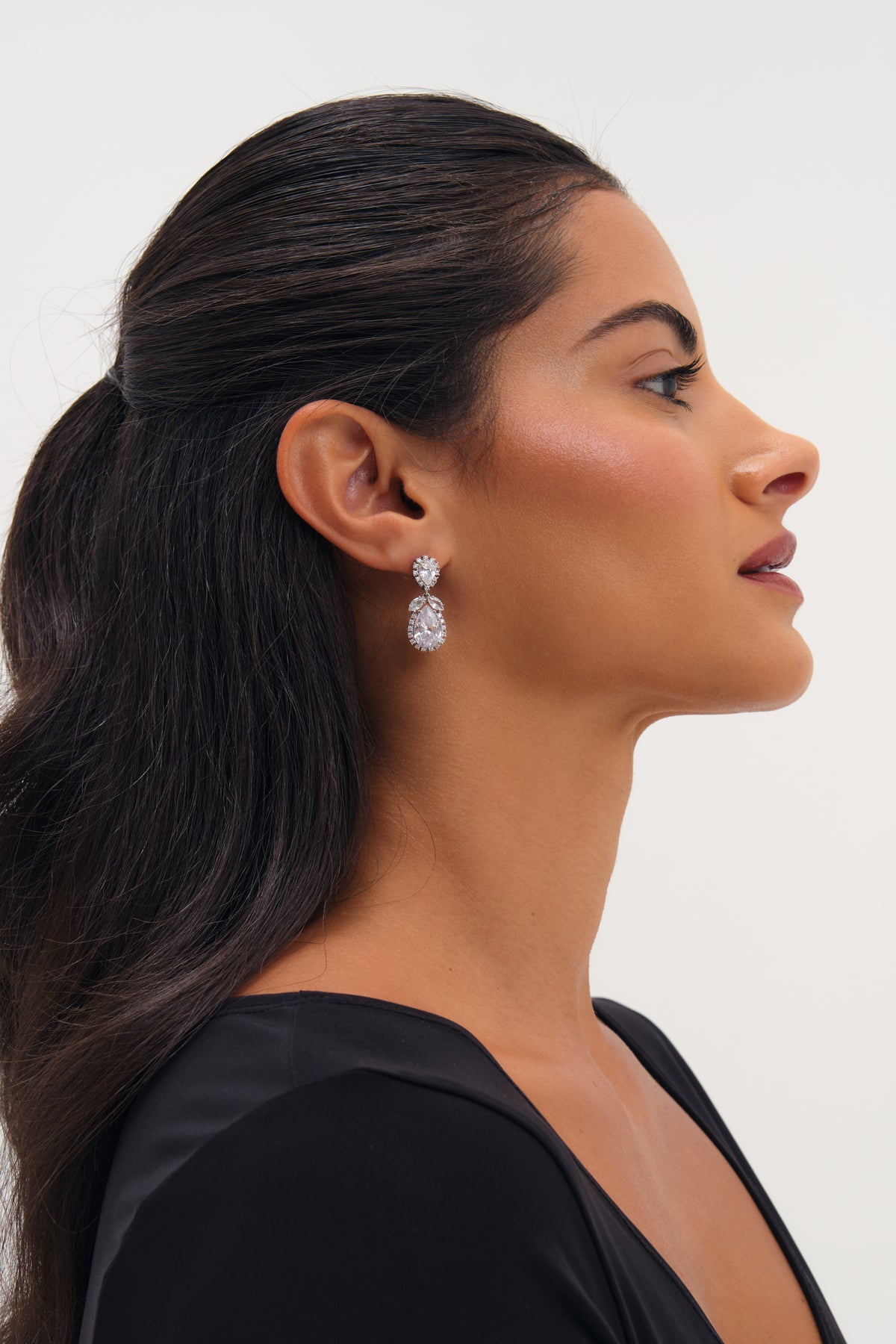 JON RICHARD RHODIUM PLATE VINTAGE PEAR DROP EARRING