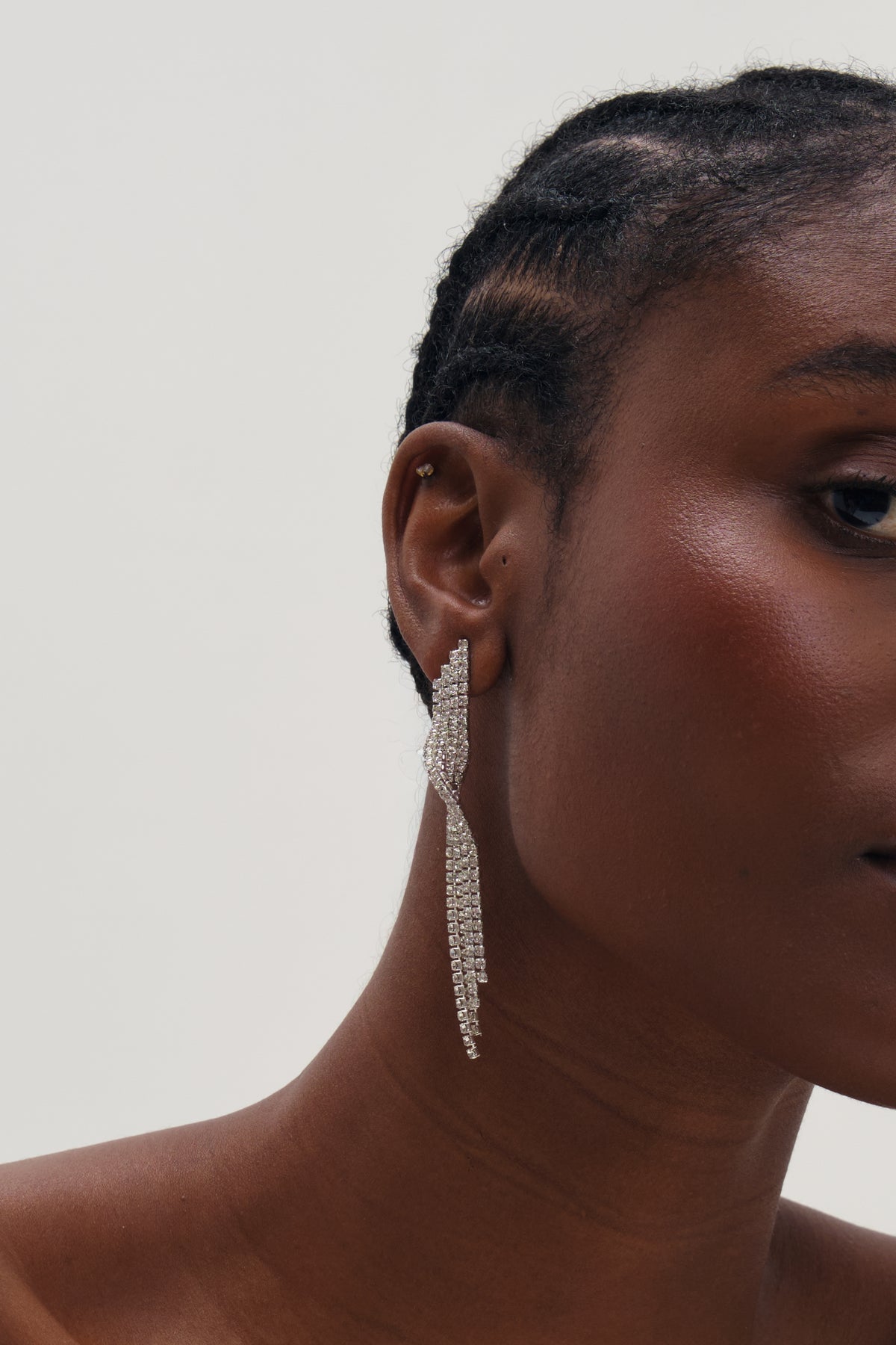 MOOD SILVER PLATE AND CRYSTAL TWIST DROP DIA EARRINGS