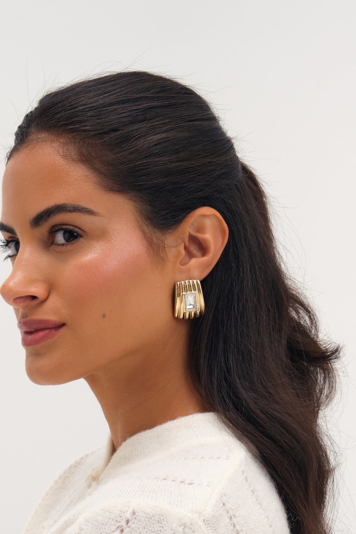 MOOD GOLD PLATE AND CRYSTAL RIDGE STATEMENT EARRING