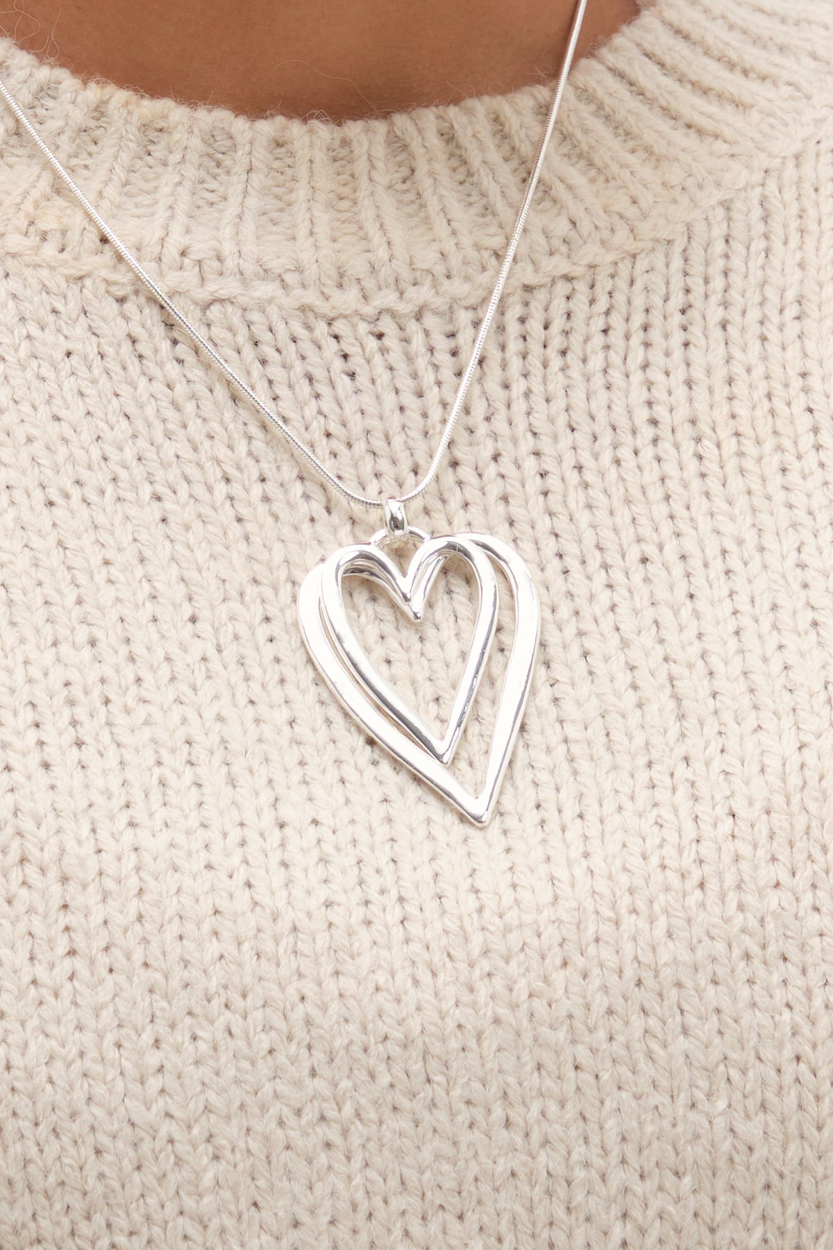 MOOD SILVER PLATE SNAKE CHAIN OPEN HEART PENDANT