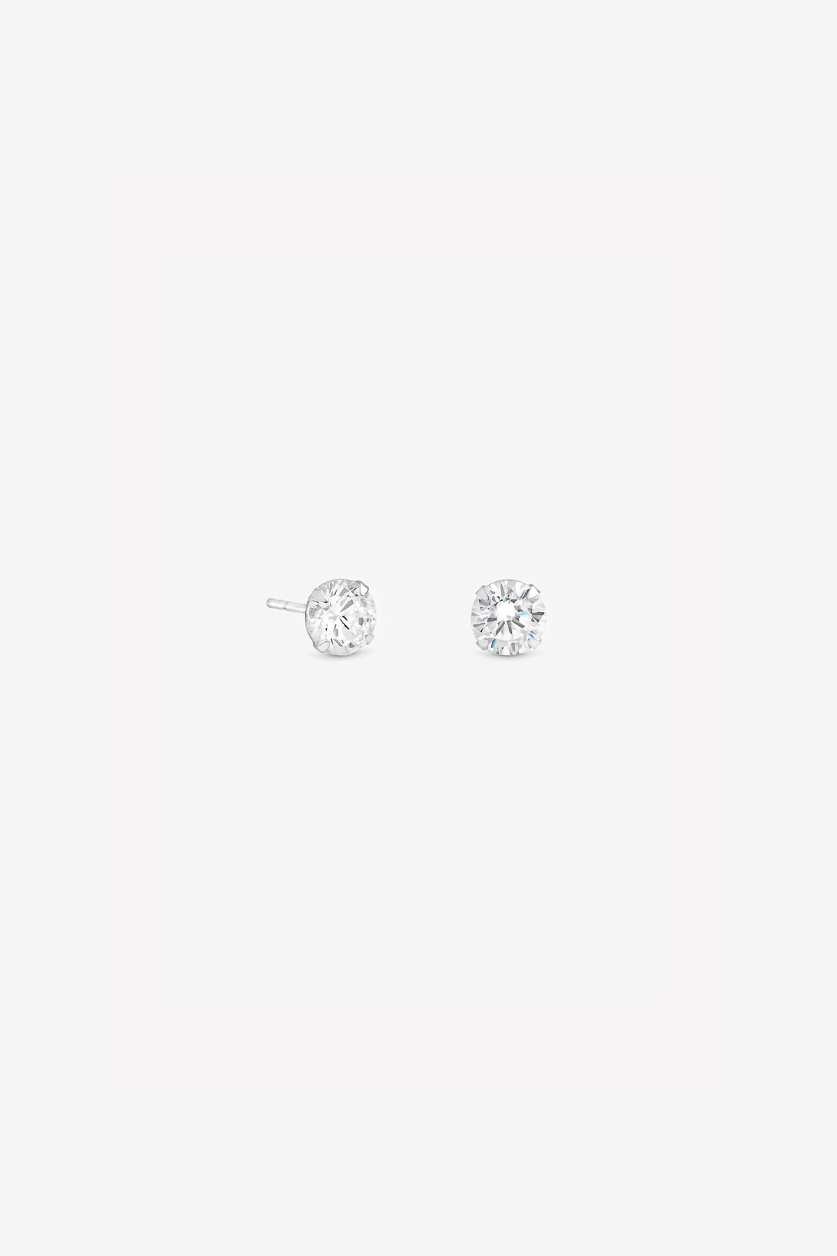 6mm Brilliant Round Stud Earrings