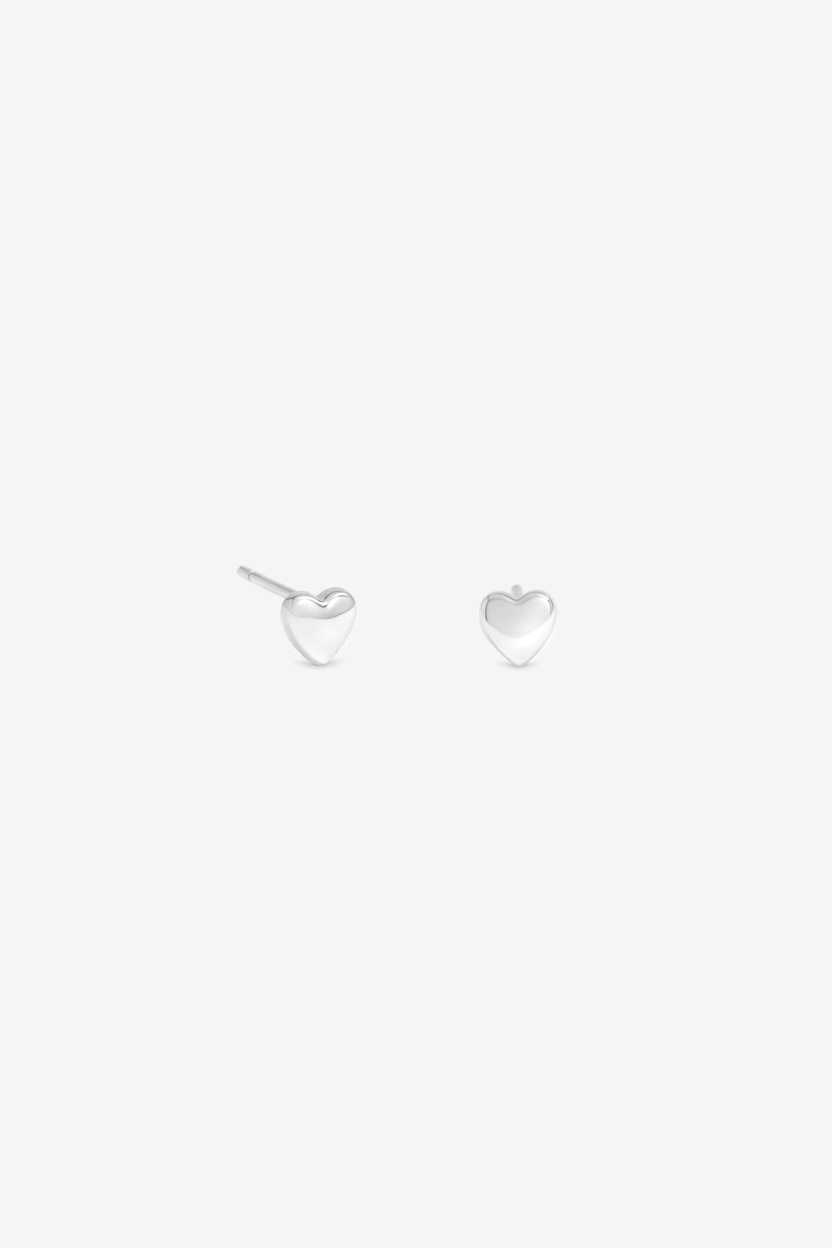 Polished Heart Stud